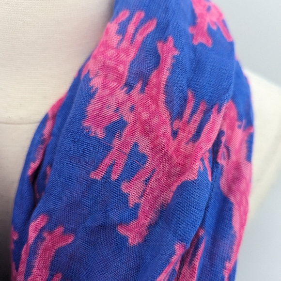 Lilly Pulitzer Zebra Blue Pink Infinity Scarf - Picture 2 of 6